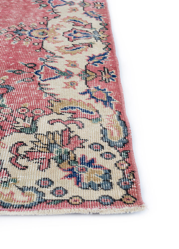 vintage red and orange wool hand knotted Rug - Corner