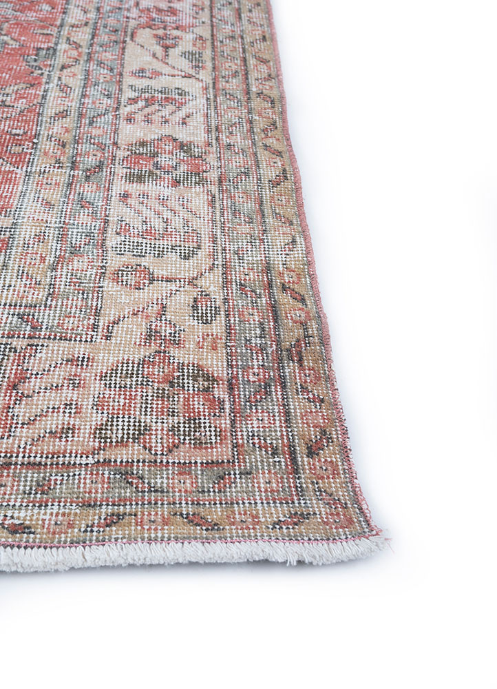 vintage red and orange wool hand knotted Rug - Corner