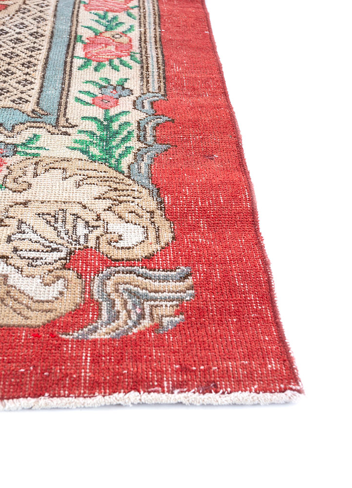 vintage red and orange wool hand knotted Rug - Corner