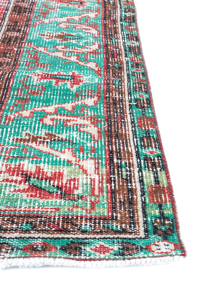 vintage red and orange wool hand knotted Rug - Corner