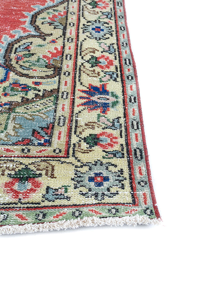 vintage red and orange wool hand knotted Rug - Corner