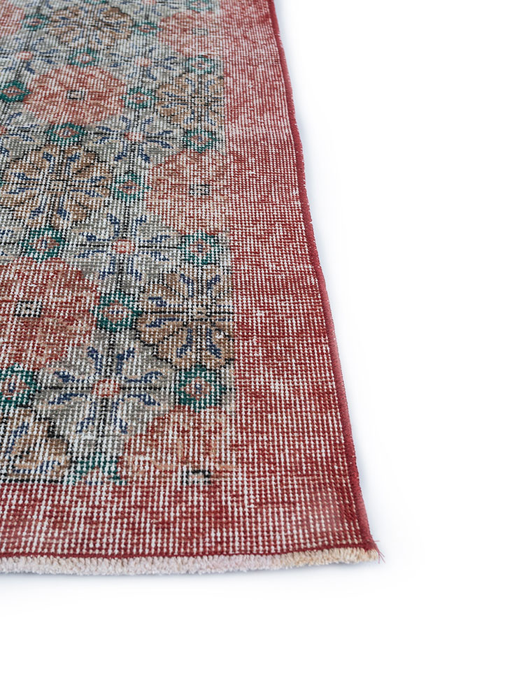 vintage blue wool hand knotted Rug - Corner