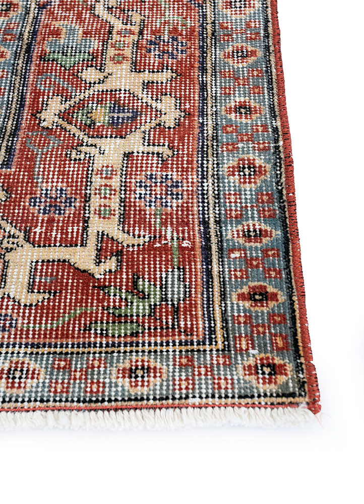 vintage red and orange wool hand knotted Rug - Corner