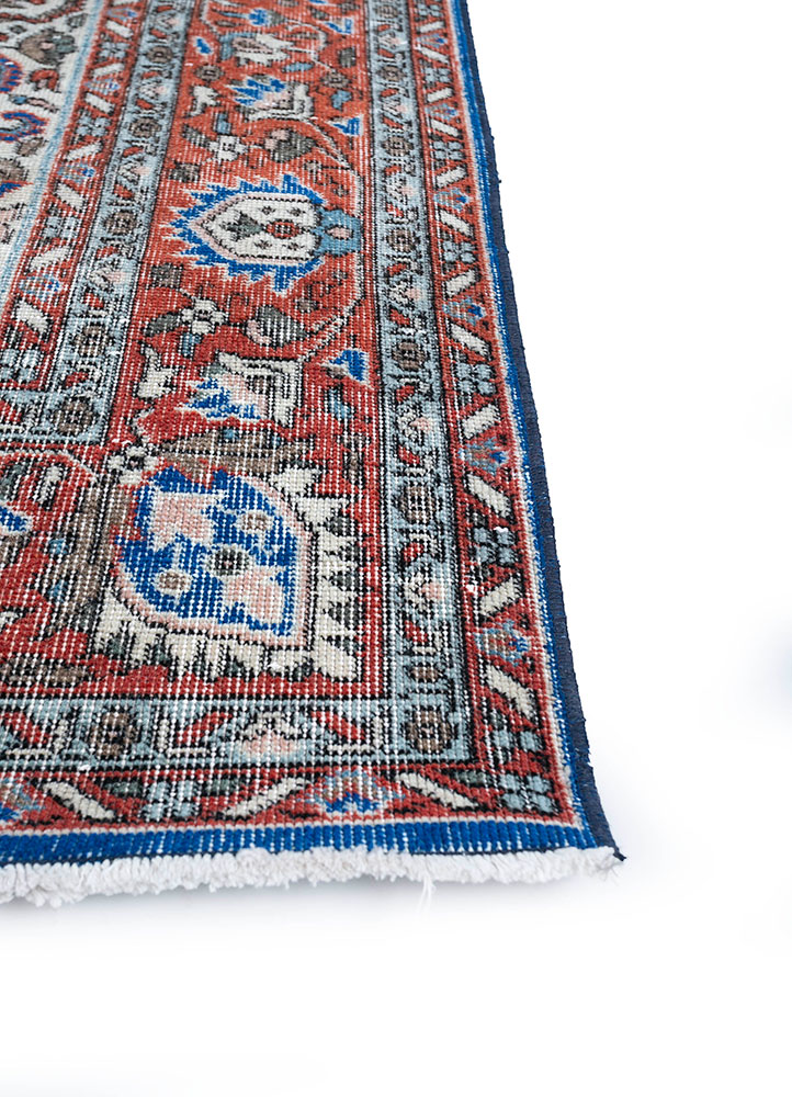 vintage blue wool hand knotted Rug - Corner