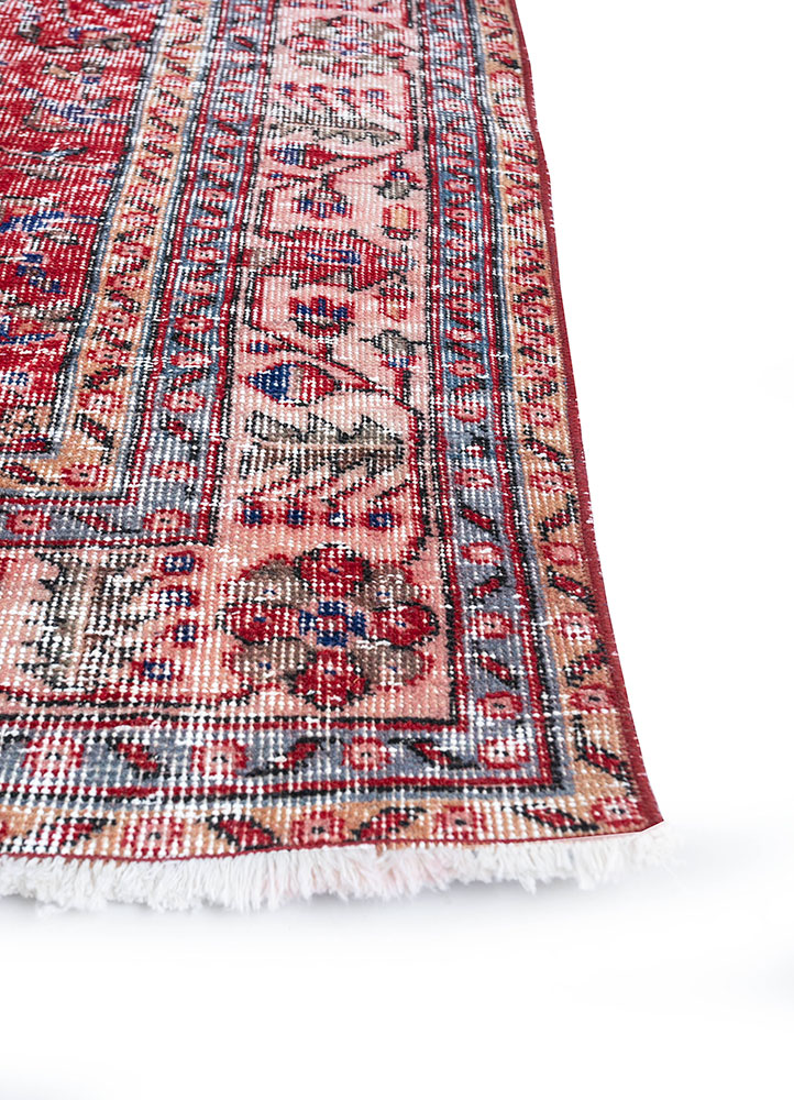 vintage red and orange wool hand knotted Rug - Corner