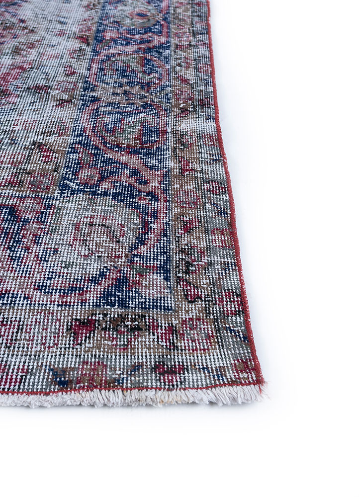 vintage red and orange wool hand knotted Rug - Corner