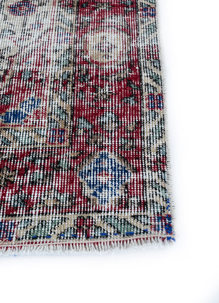 vintage blue wool hand knotted Rug - Corner