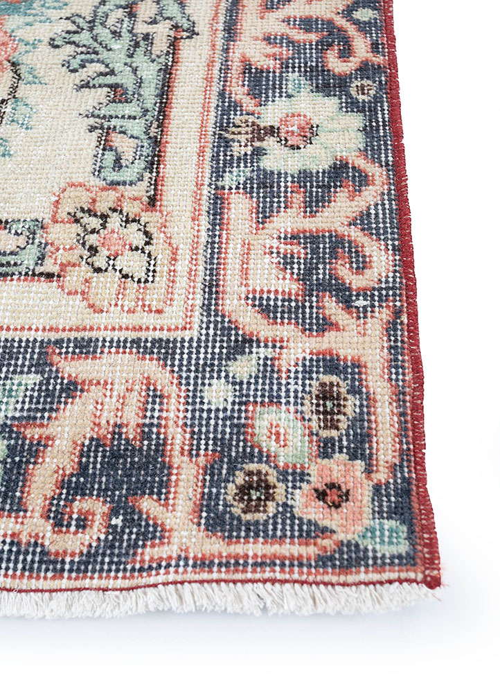 vintage red and orange wool hand knotted Rug - Corner