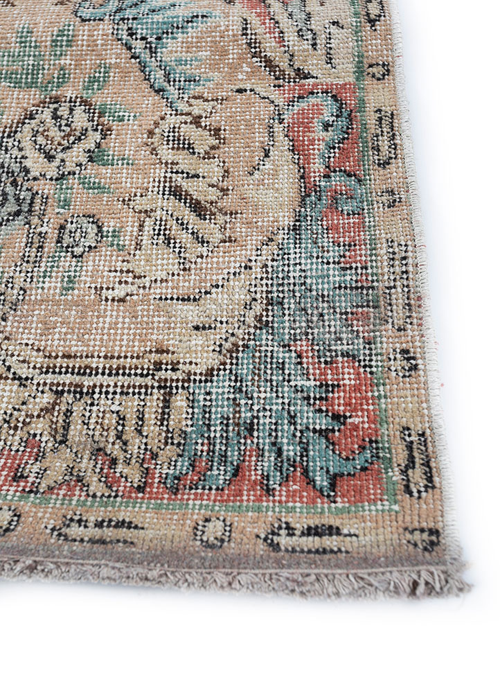 vintage red and orange wool hand knotted Rug - Corner
