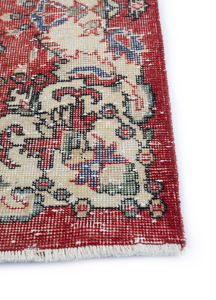 vintage red and orange wool hand knotted Rug - Corner