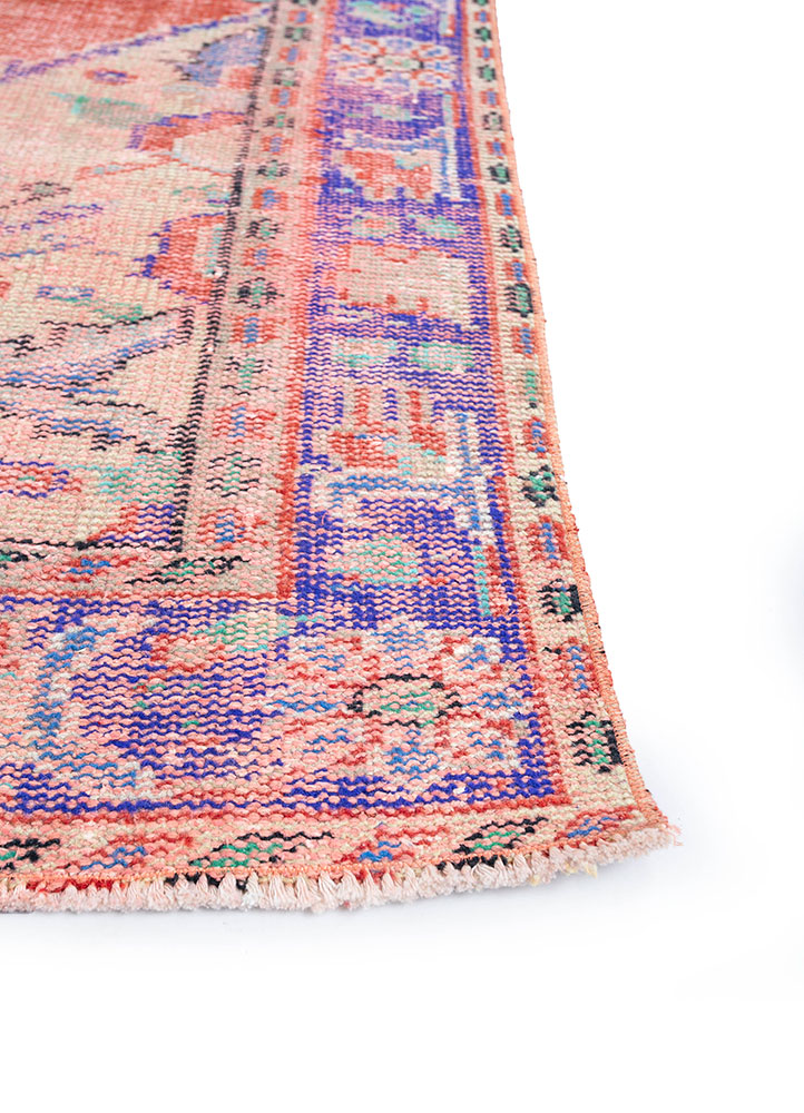 vintage red and orange wool hand knotted Rug - Corner
