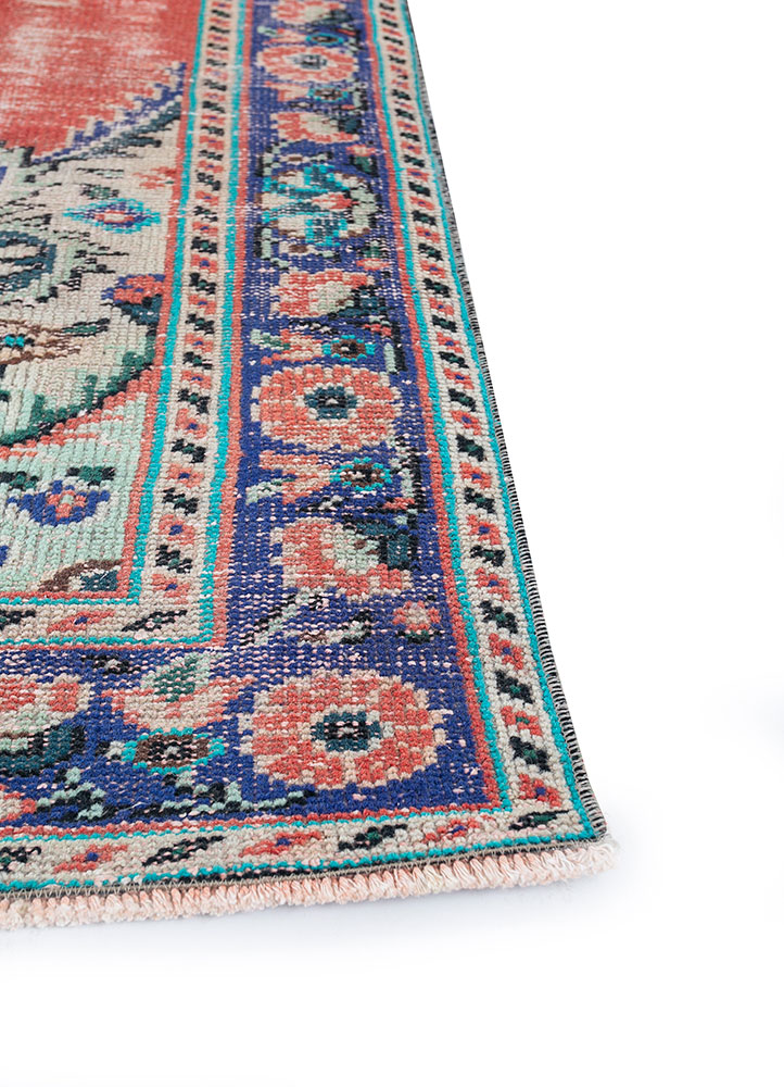 vintage red and orange wool hand knotted Rug - Corner