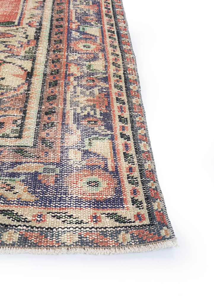vintage red and orange wool hand knotted Rug - Corner