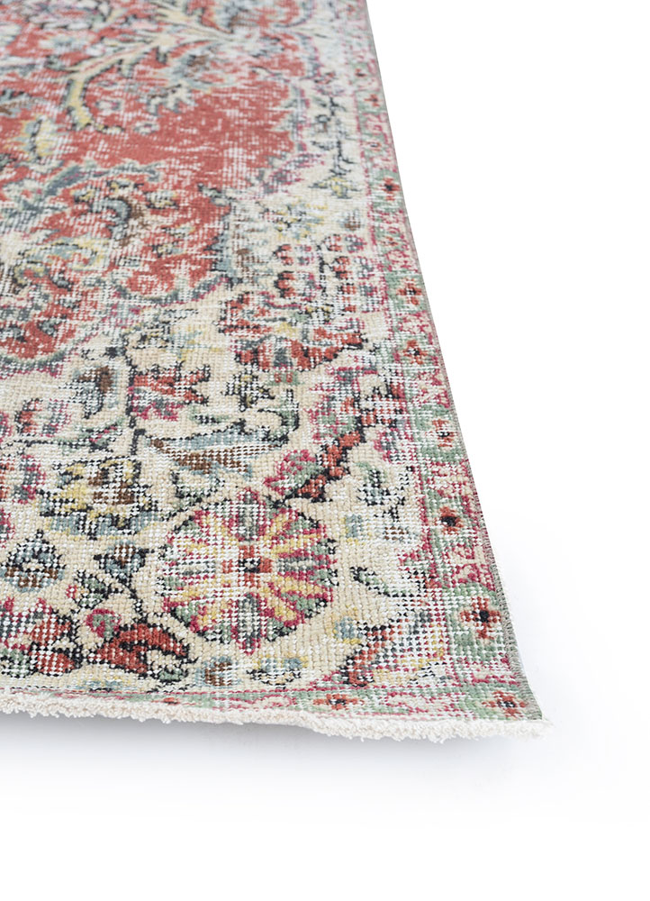 vintage red and orange wool hand knotted Rug - Corner