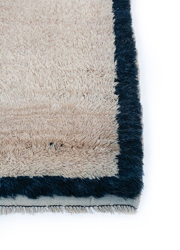 zuri beige and brown wool hand knotted Rug - Corner