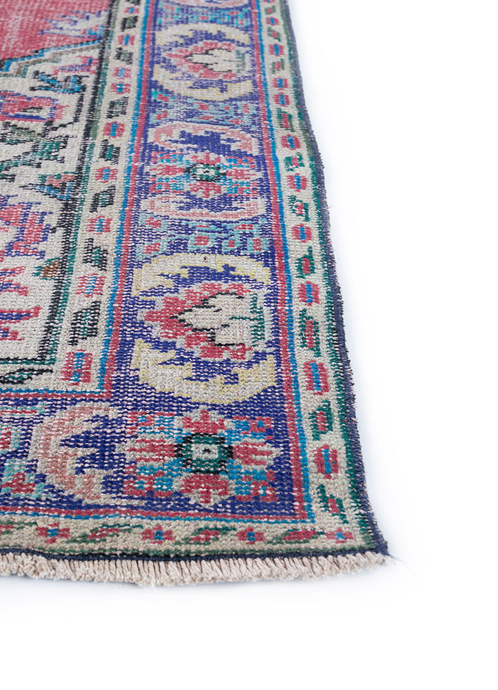 vintage red and orange wool hand knotted Rug - Corner