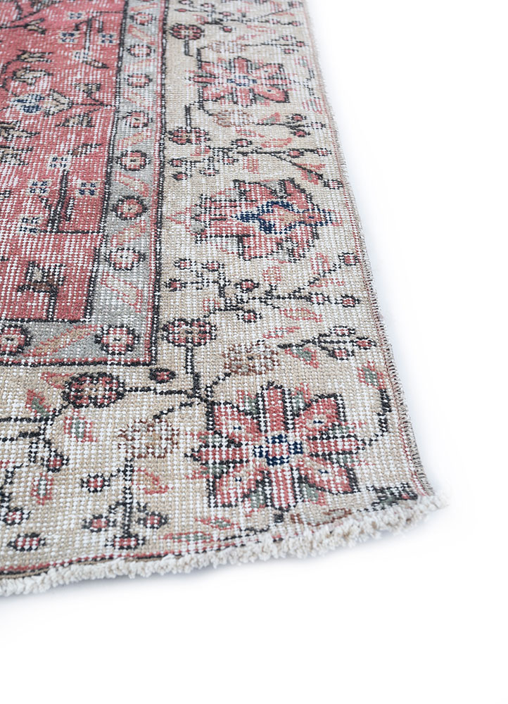 vintage red and orange wool hand knotted Rug - Corner