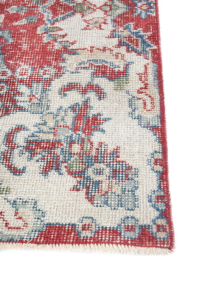 vintage red and orange wool hand knotted Rug - Corner