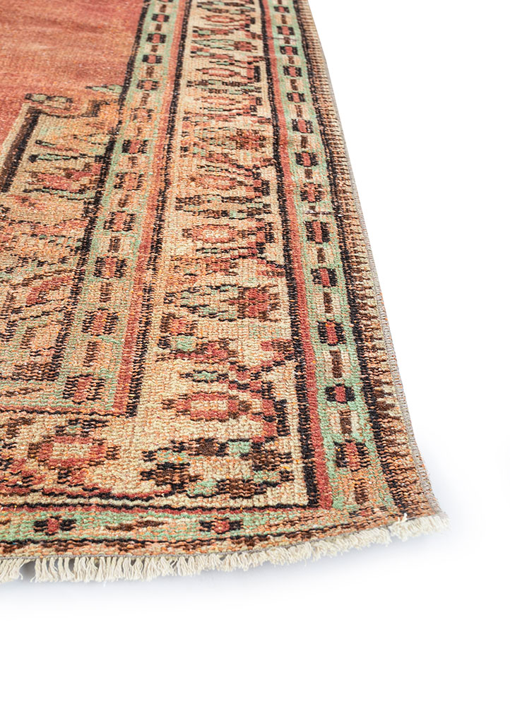 vintage red and orange wool hand knotted Rug - Corner