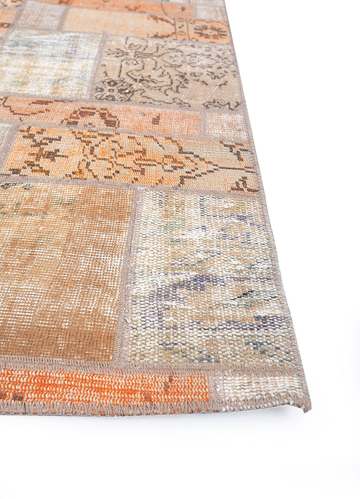 provenance red and orange wool hand knotted Rug - Corner