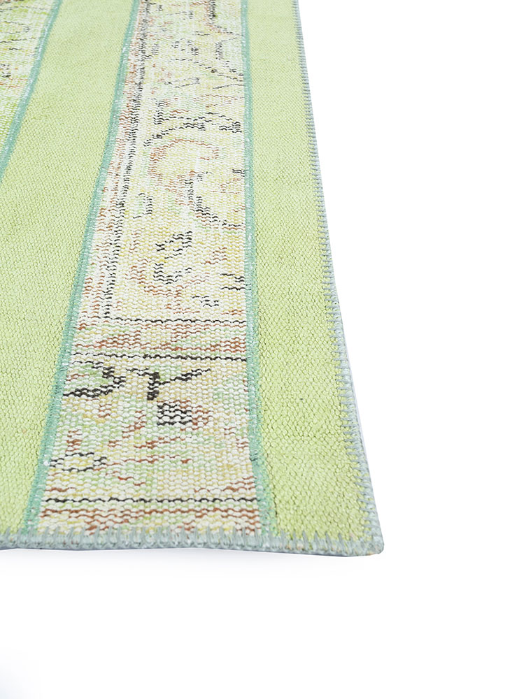provenance green wool hand knotted Rug - Corner