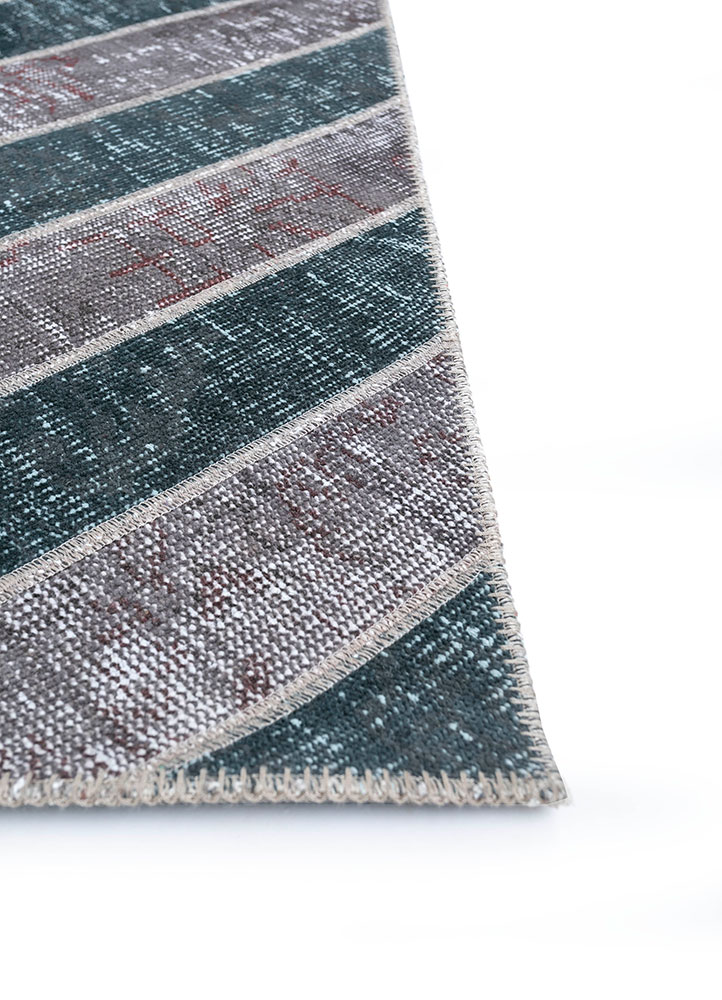 provenance grey and black wool hand knotted Rug - Corner