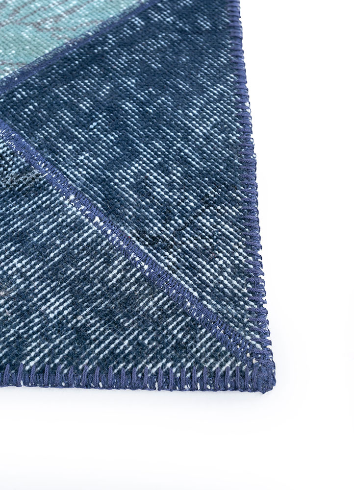 provenance blue wool hand knotted Rug - Corner