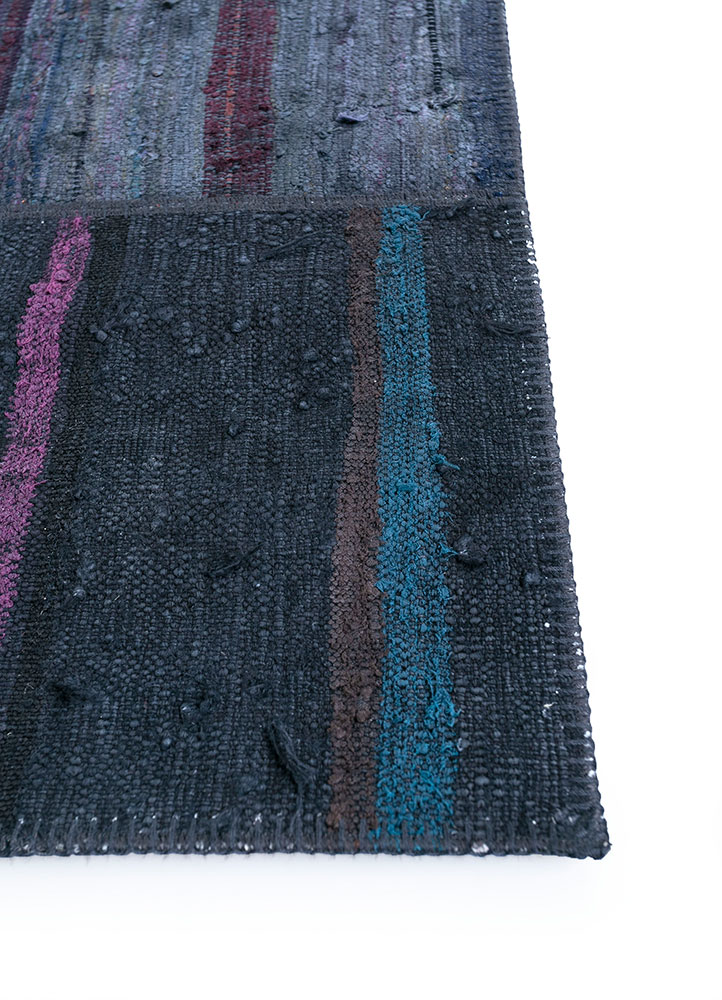 provenance grey and black wool hand knotted Rug - Corner