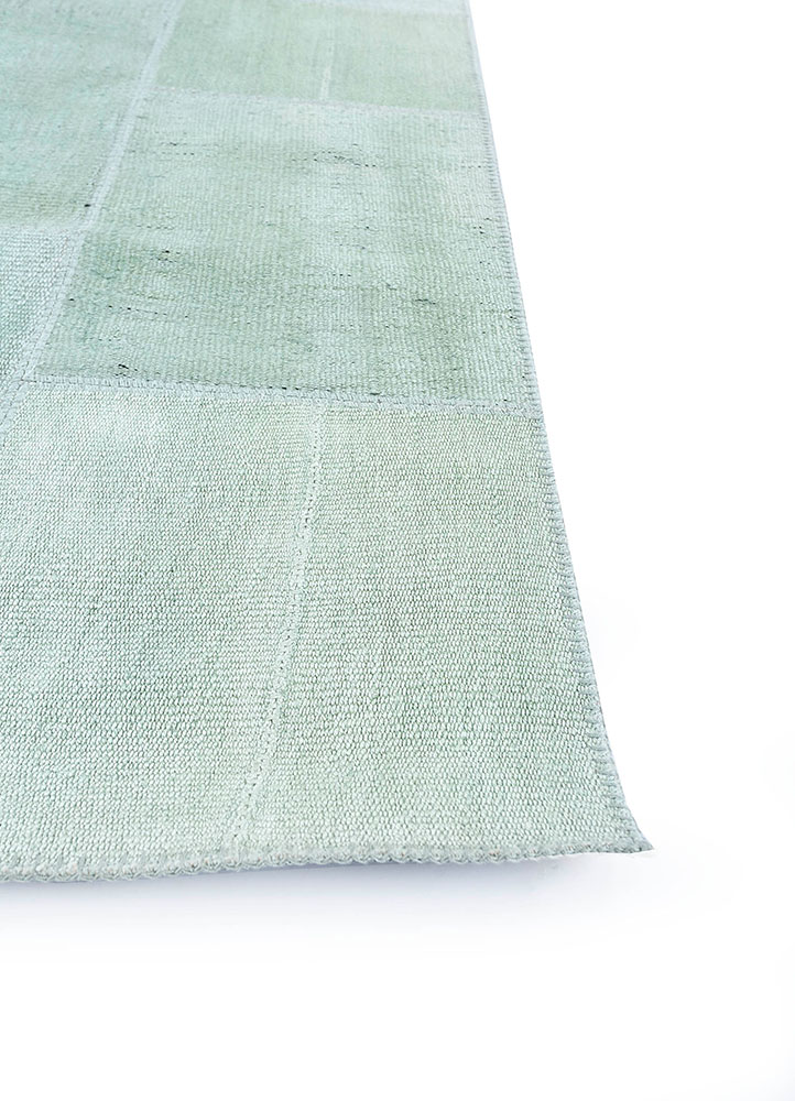 provenance green wool hand knotted Rug - Corner