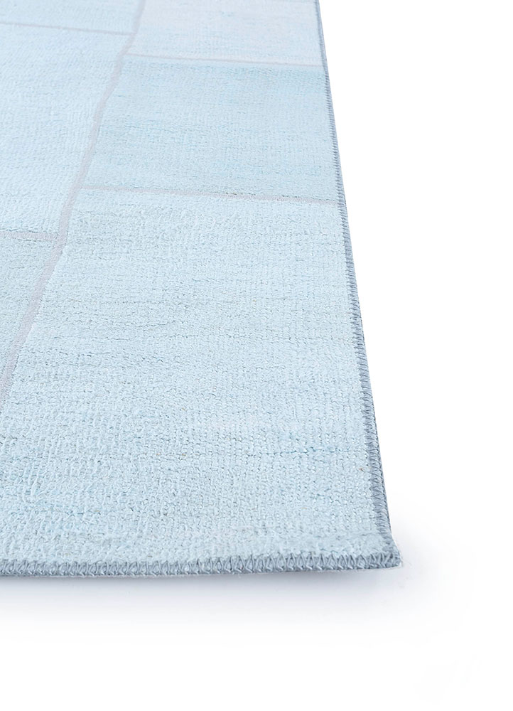 provenance blue wool hand knotted Rug - Corner