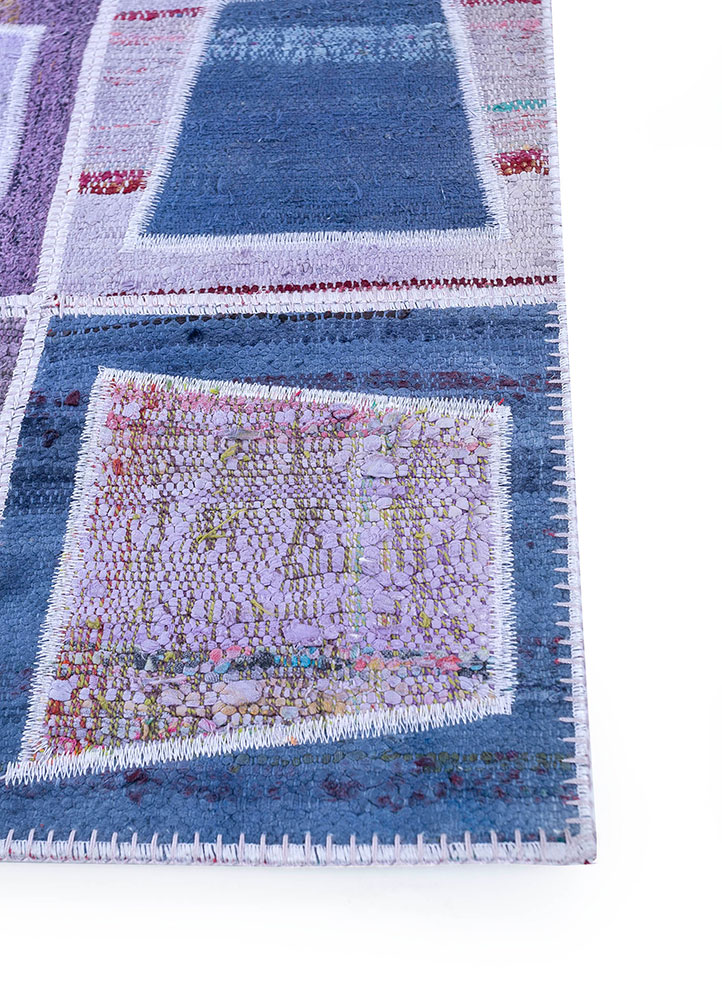 provenance pink and purple wool hand knotted Rug - Corner