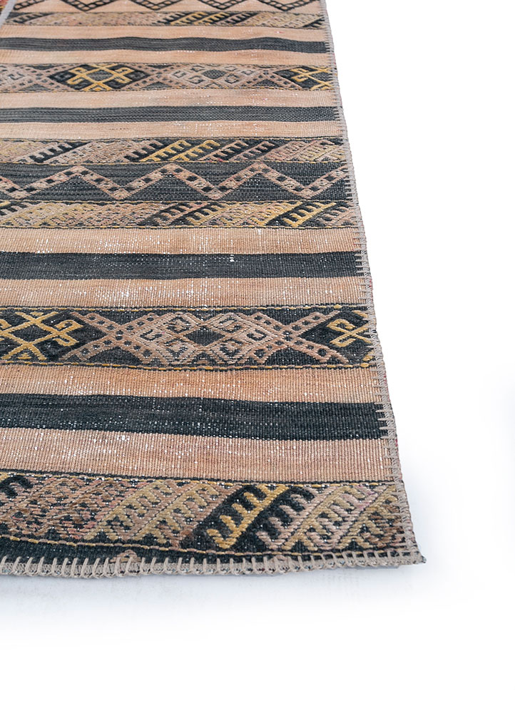 provenance red and orange wool hand knotted Rug - Corner