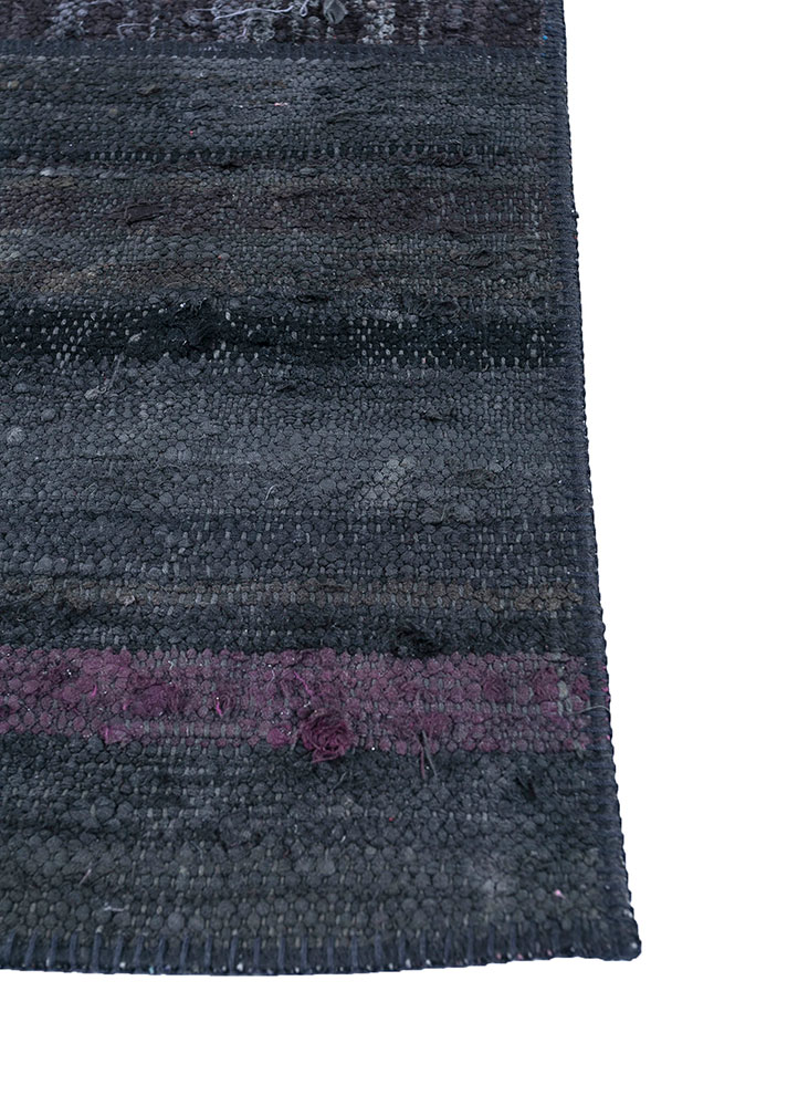 provenance grey and black wool hand knotted Rug - Corner
