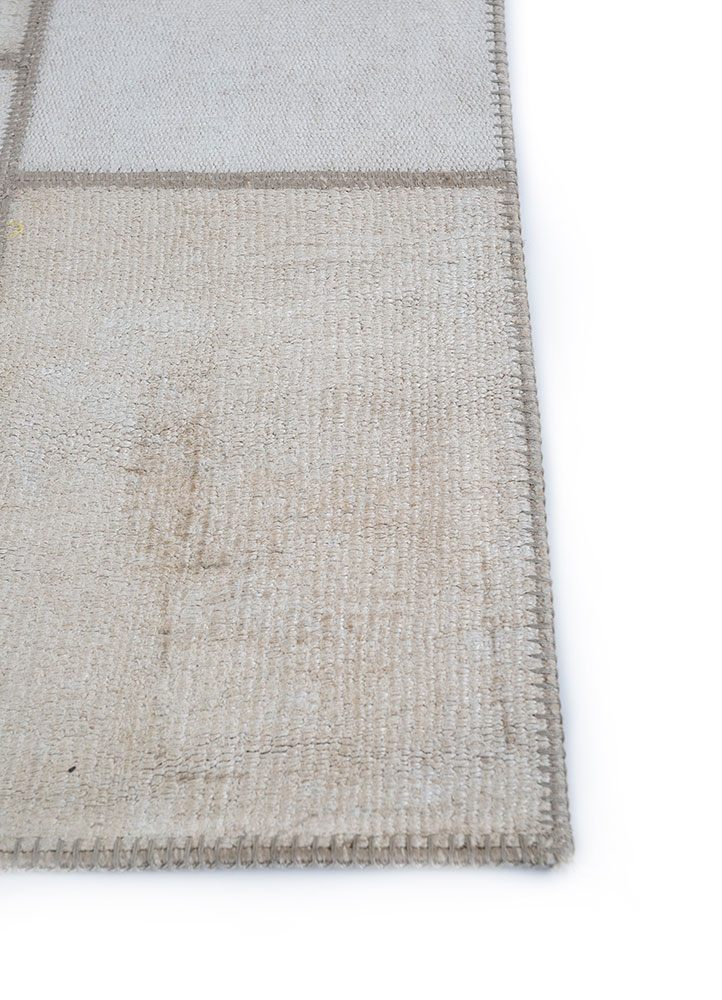 provenance ivory wool hand knotted Rug - Corner