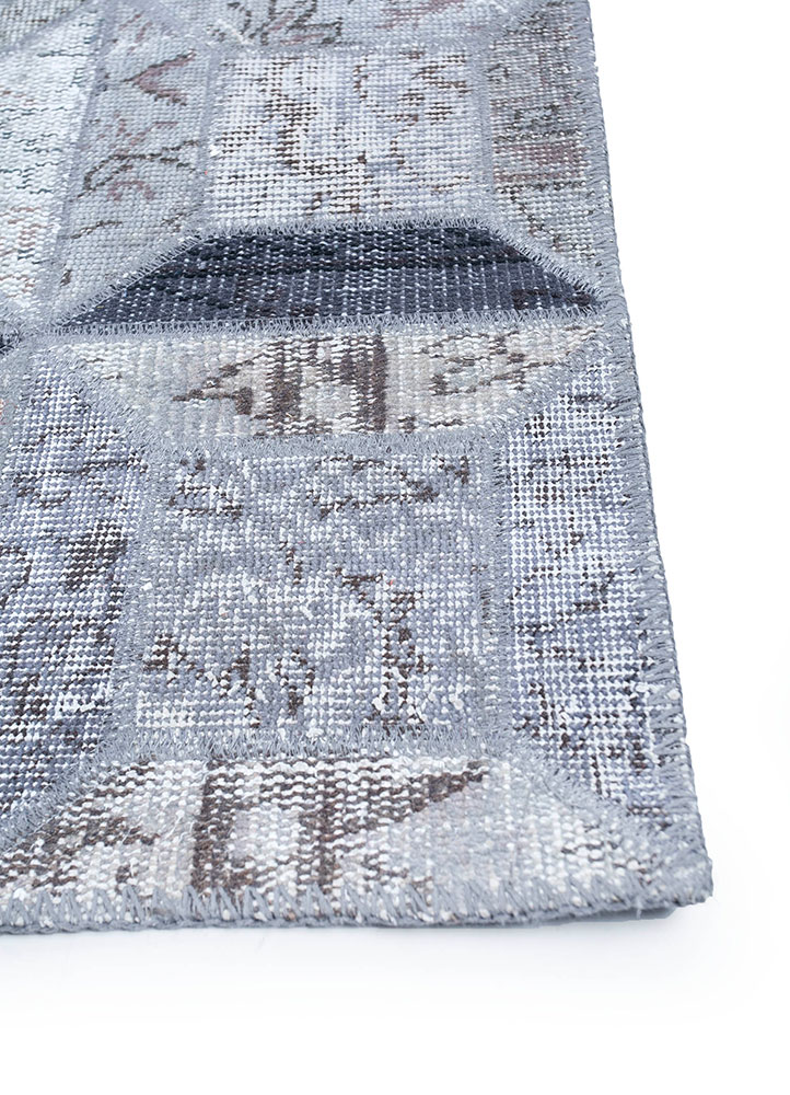 provenance grey and black wool hand knotted Rug - Corner