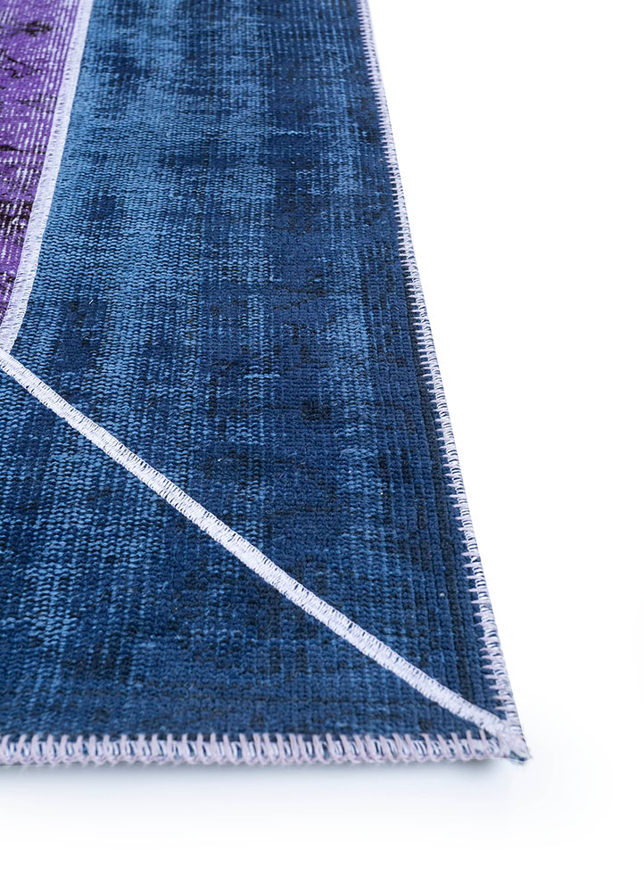 provenance pink and purple wool hand knotted Rug - Corner