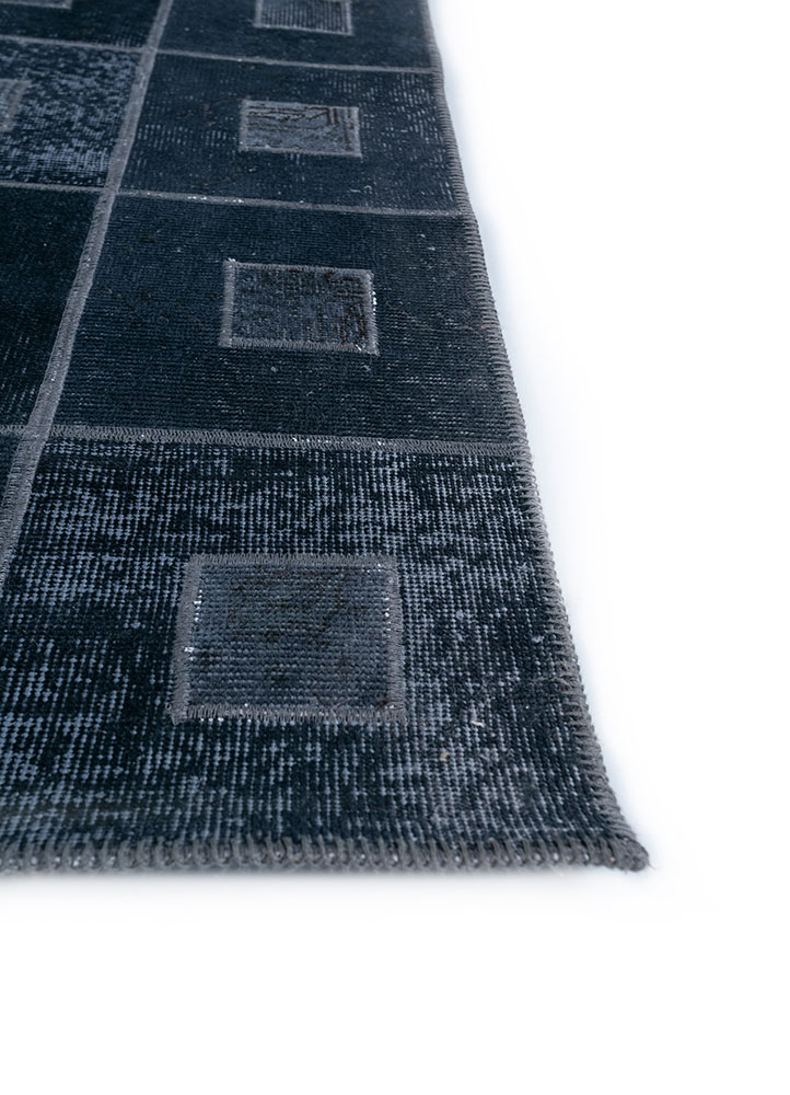 provenance grey and black wool hand knotted Rug - Corner