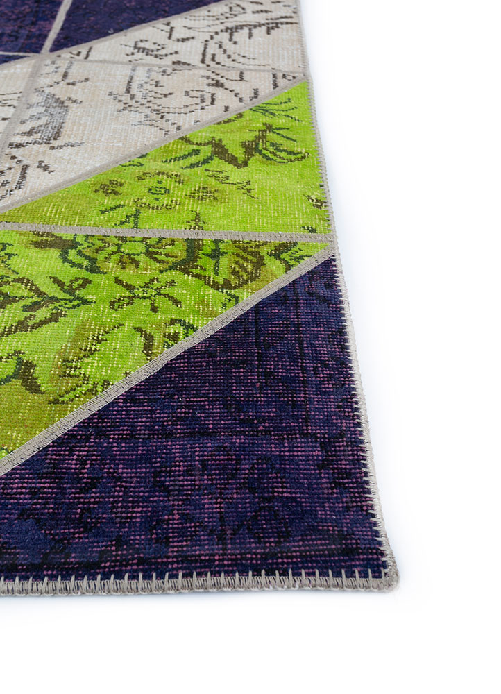 provenance green wool hand knotted Rug - Corner