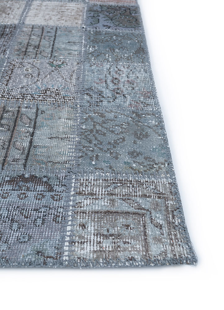 provenance grey and black wool hand knotted Rug - Corner