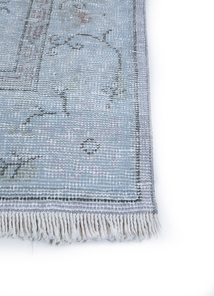 vintage grey and black wool hand knotted Rug - Corner