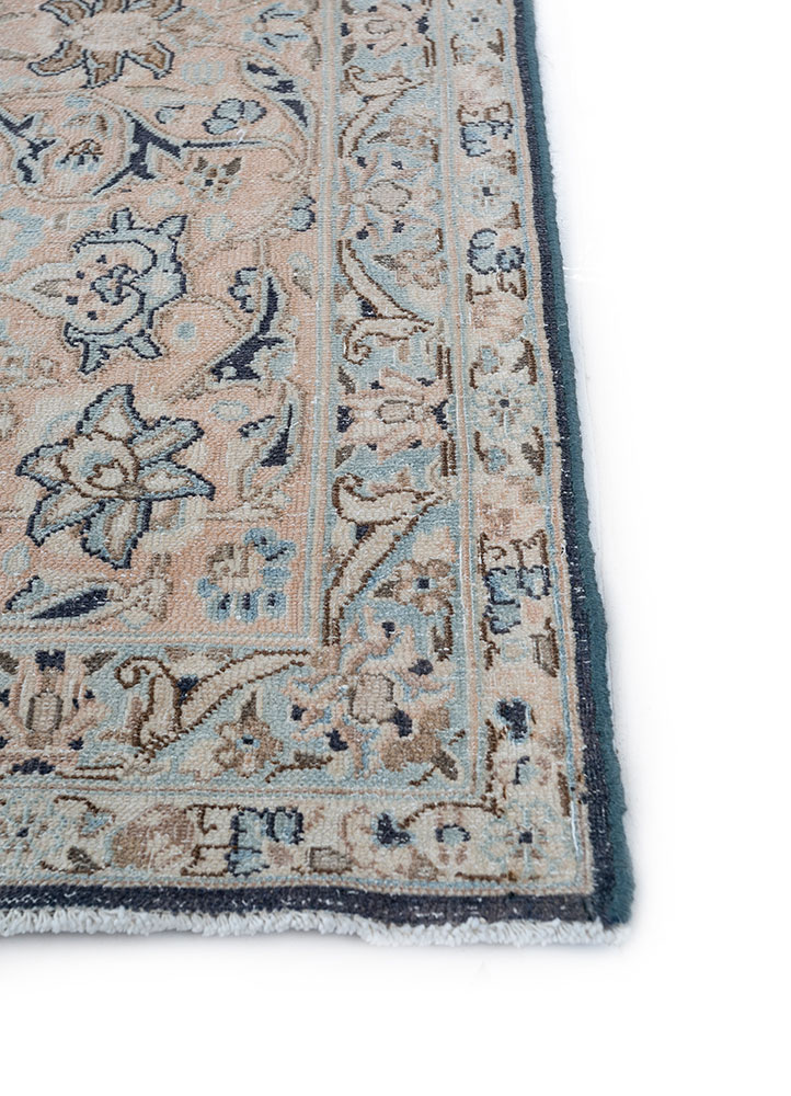 vintage grey and black wool hand knotted Rug - Corner