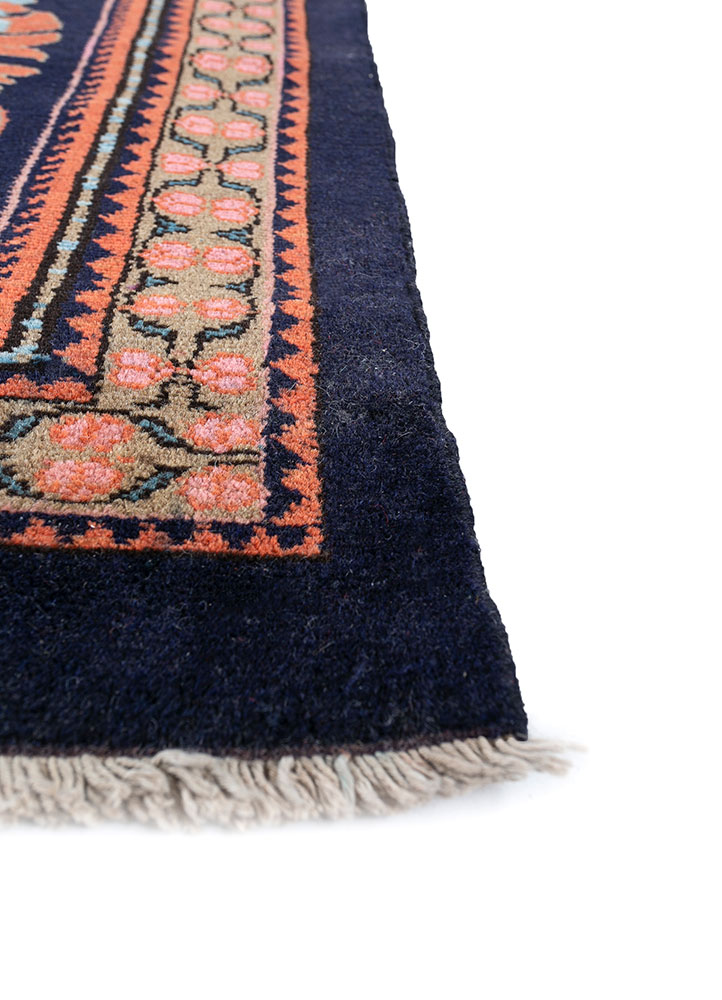 nuray blue wool hand knotted Rug - Corner