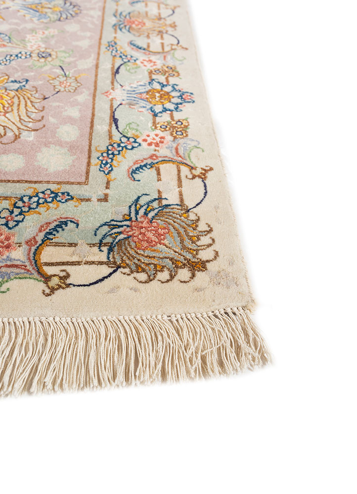 aalam ivory wool hand knotted Rug - Corner