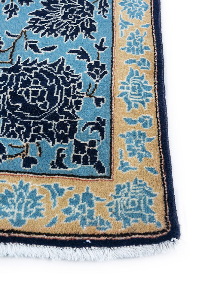 aalam blue wool hand knotted Rug - Corner