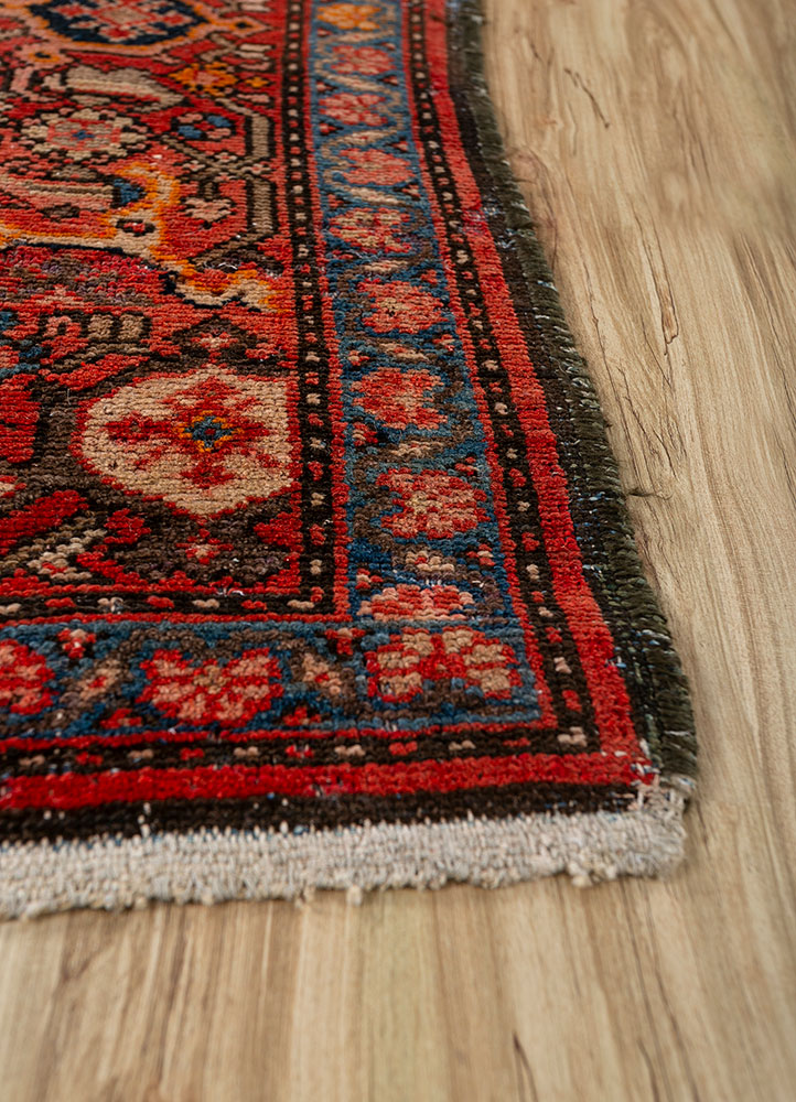 aalam red and orange wool hand knotted Rug - Corner