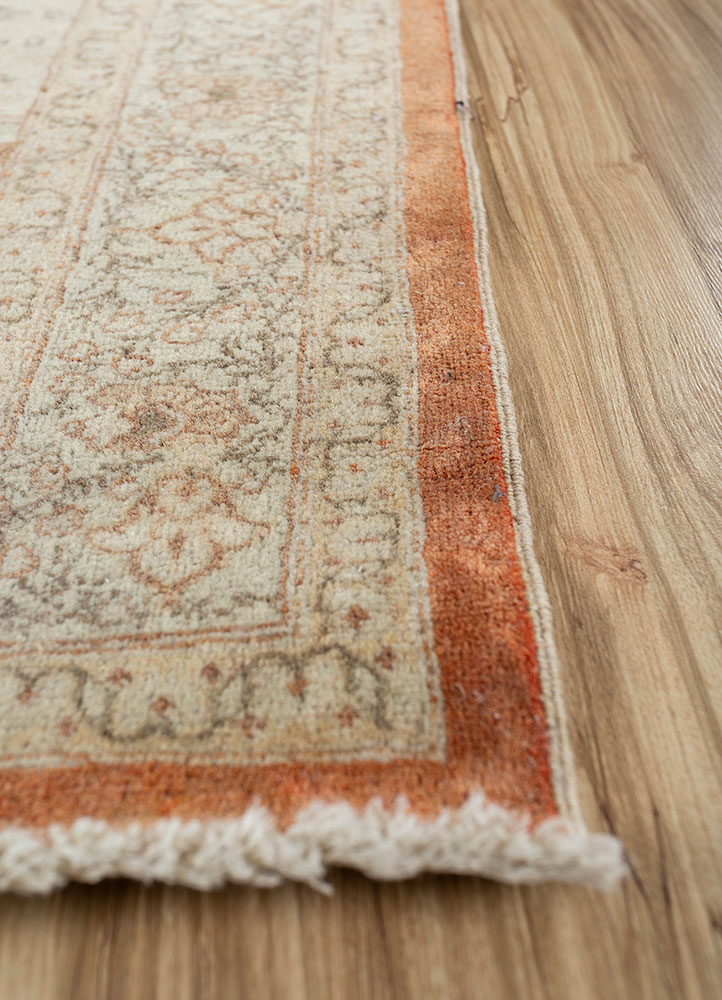 aalam red and orange wool hand knotted Rug - Corner
