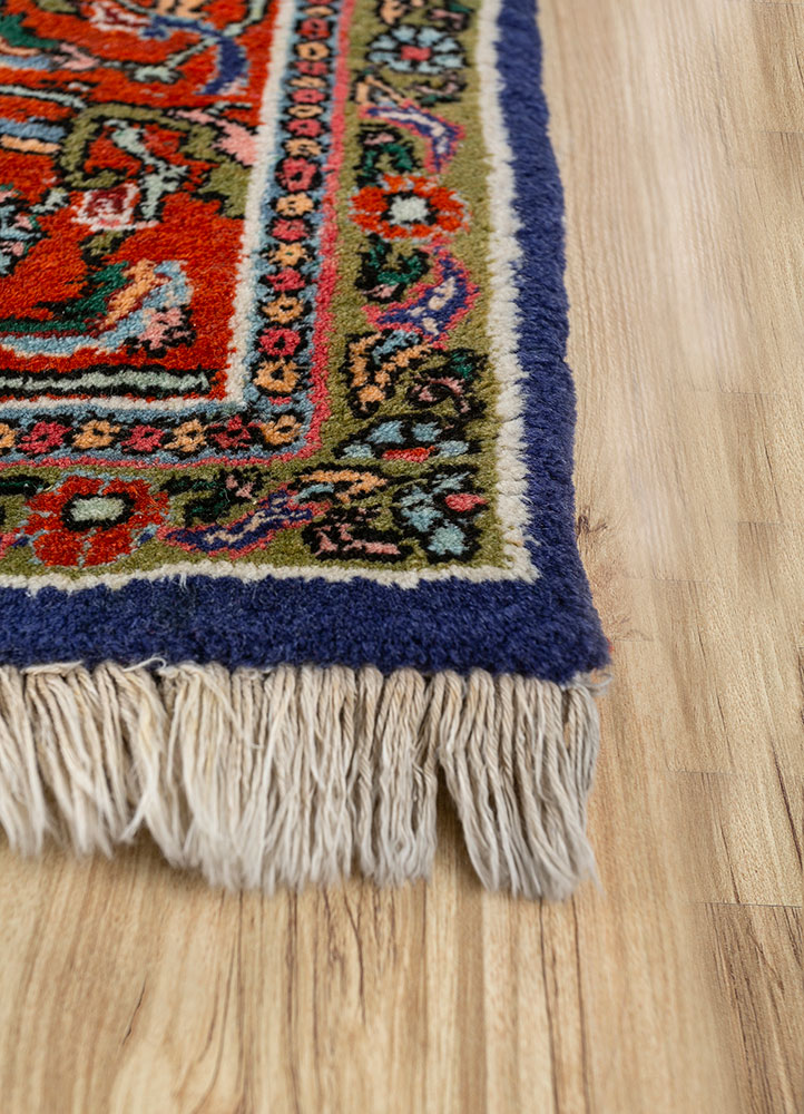 aalam red and orange wool hand knotted Rug - Corner