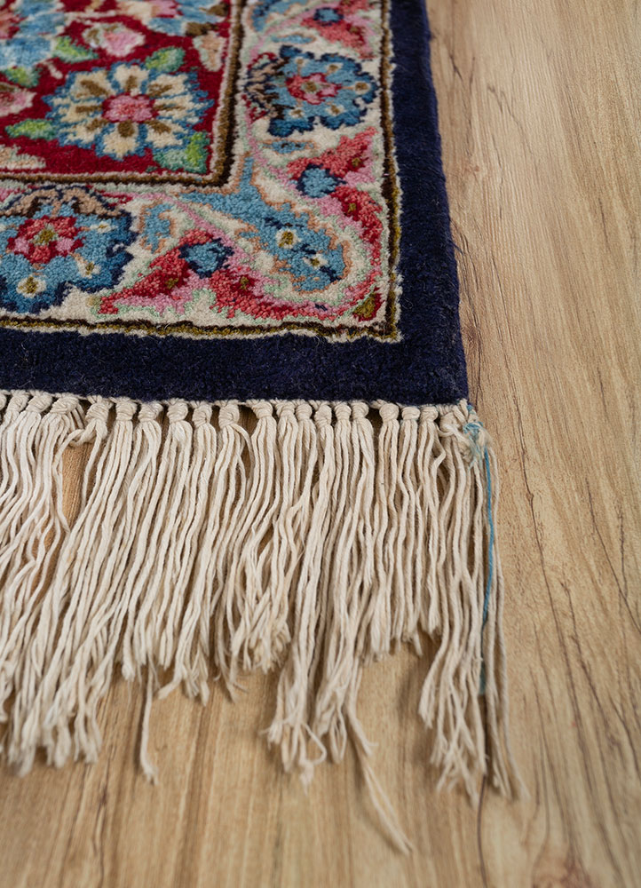 aalam blue wool hand knotted Rug - Corner