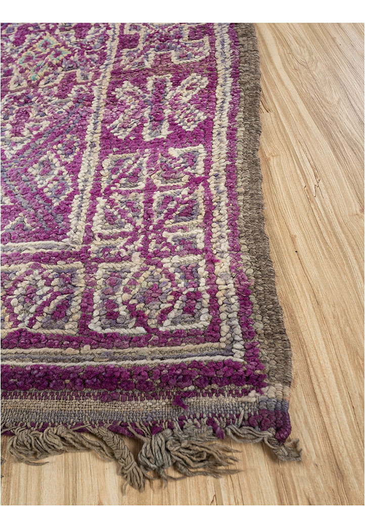 nuray pink and purple wool hand knotted Rug - Corner