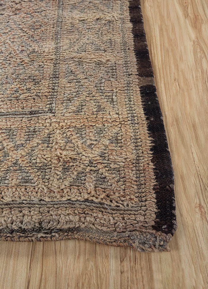 nuray beige and brown wool hand knotted Rug - Corner